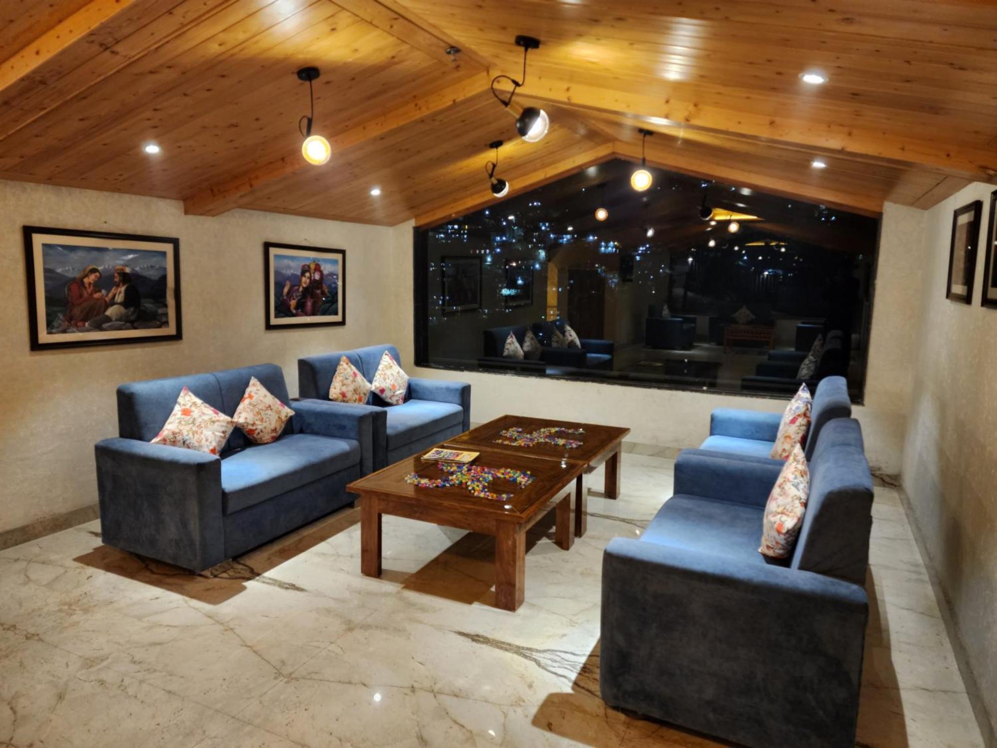 Golden Fern Resort Shimla Exterior photo