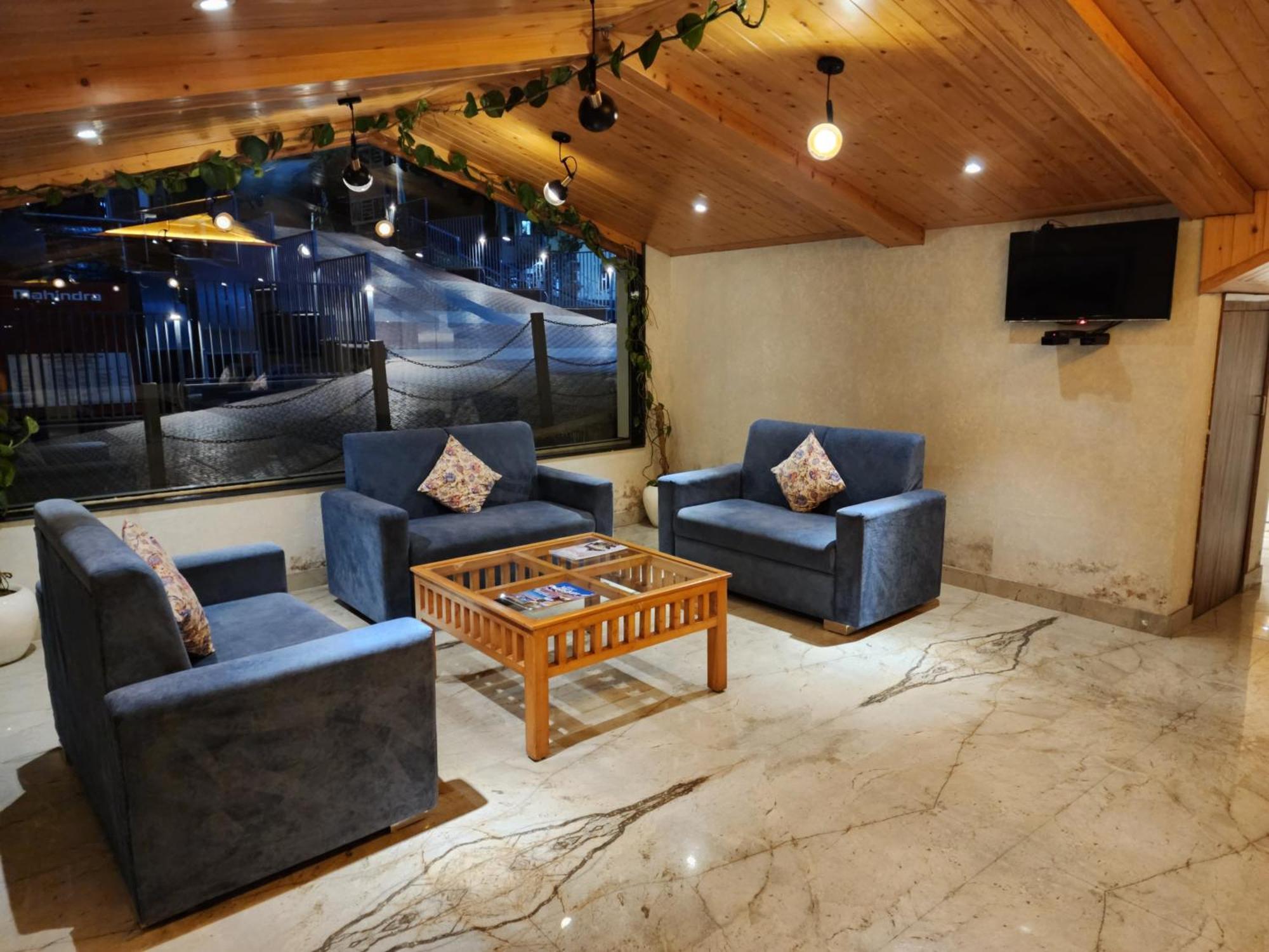 Golden Fern Resort Shimla Exterior photo